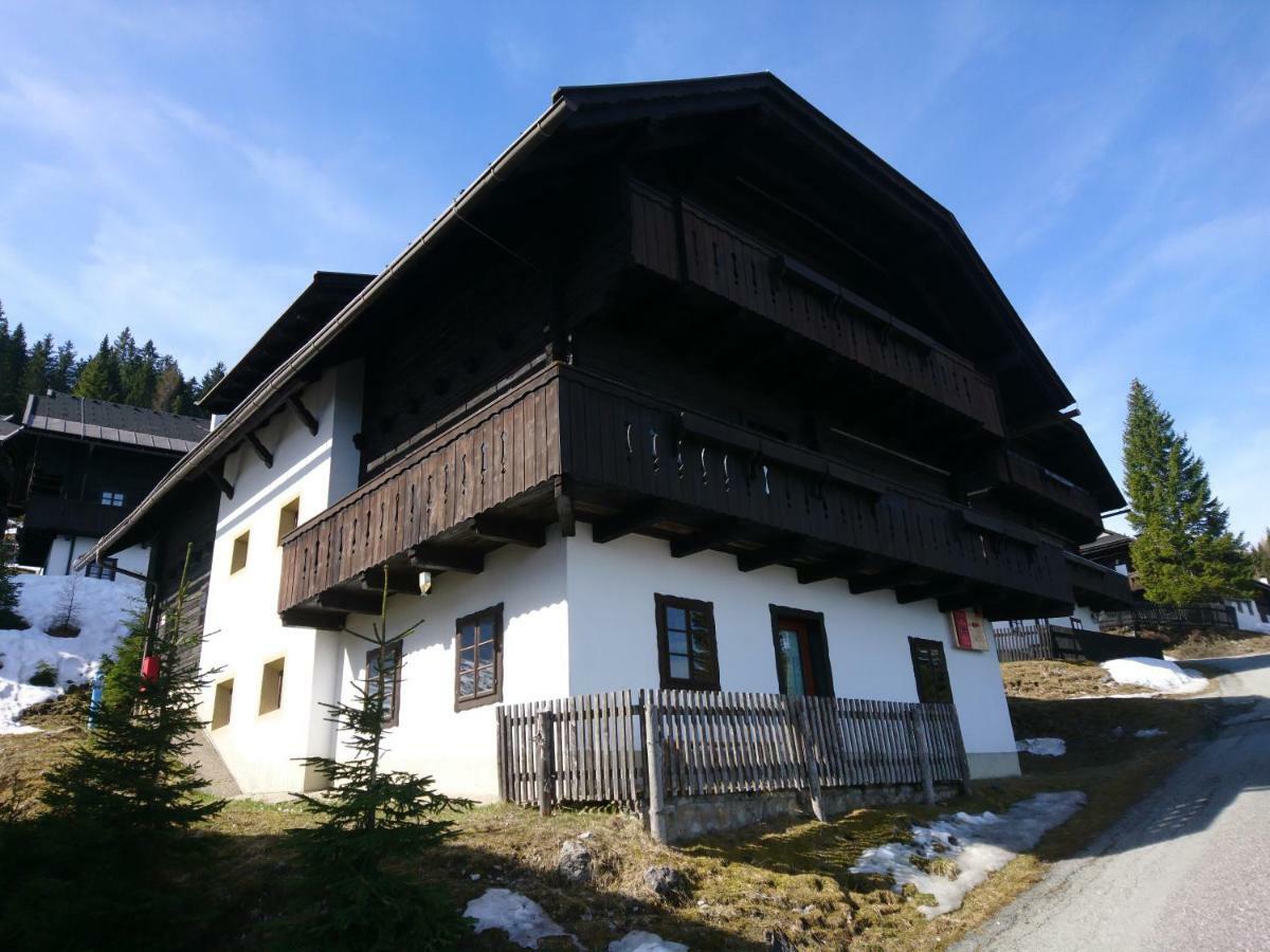 Apartman Nassfeld Tröpolach Exterior foto
